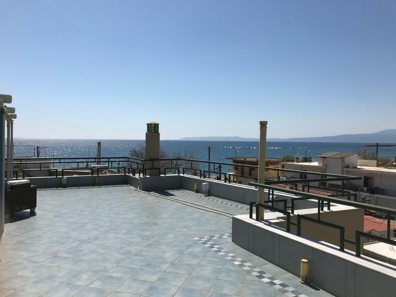 Ferienwohnung Tg Kalamata Beach Studio With Sea View Terrace Exterior foto
